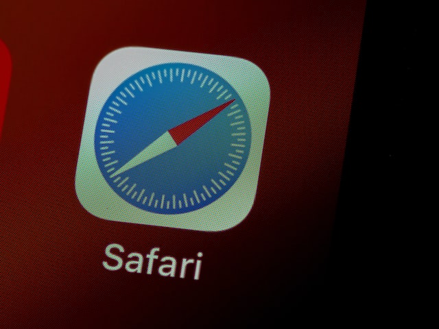 safari browser on the screen